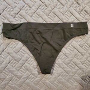 Branwyn Merino Wool Essential Thong – Black, Size M